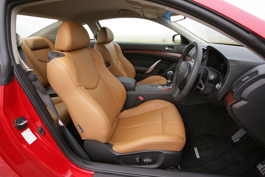  Nissan Skyline Coupe 2008 года  (фото 63 из 66)